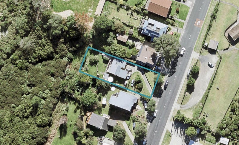 44 Stanmore Bay Road, Stanmore Bay, Whangaparaoa - Carousel 1