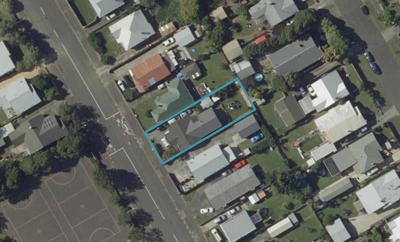 97 Shamrock Street, Takaro, Palmerston North - Carousel 1