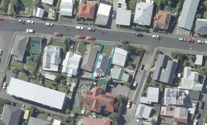 25 Meadow Street, Mornington, Dunedin - Carousel 1
