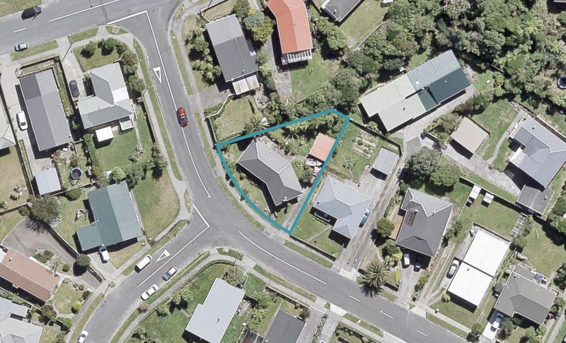 3 Cypress Drive, Maungaraki, Lower Hutt - Carousel 1