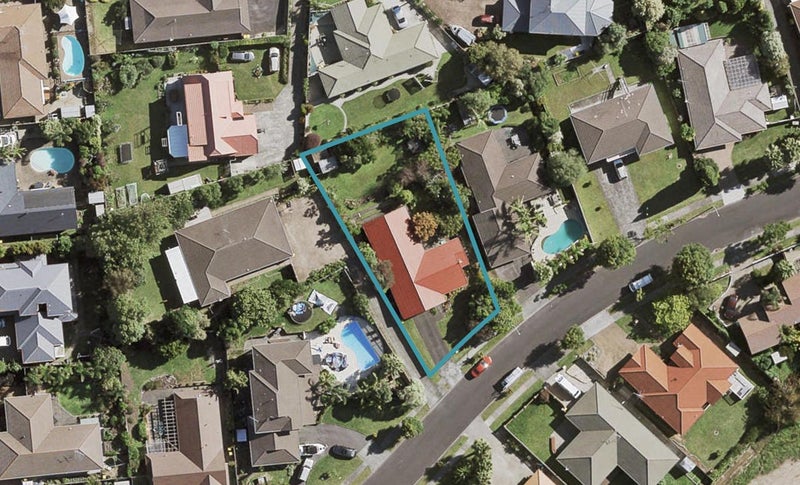 15 Keywella Drive, Conifer Grove, Takanini - Carousel 1