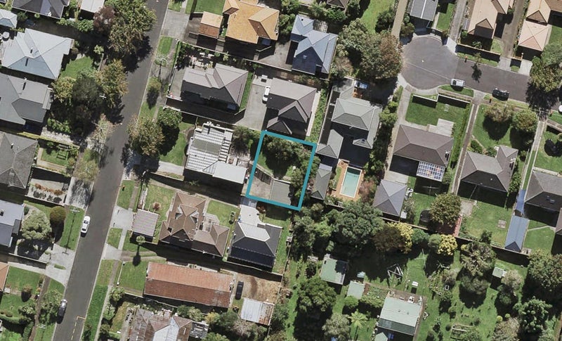 14B Peet Avenue, Royal Oak, Auckland - Carousel 1