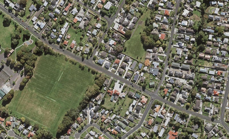 31 Hain Avenue, Mangere East, Auckland - Carousel 1