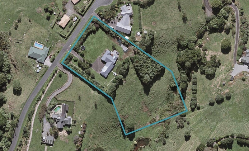 58 McGiven Drive, Ridgewood, New Plymouth - Carousel 1