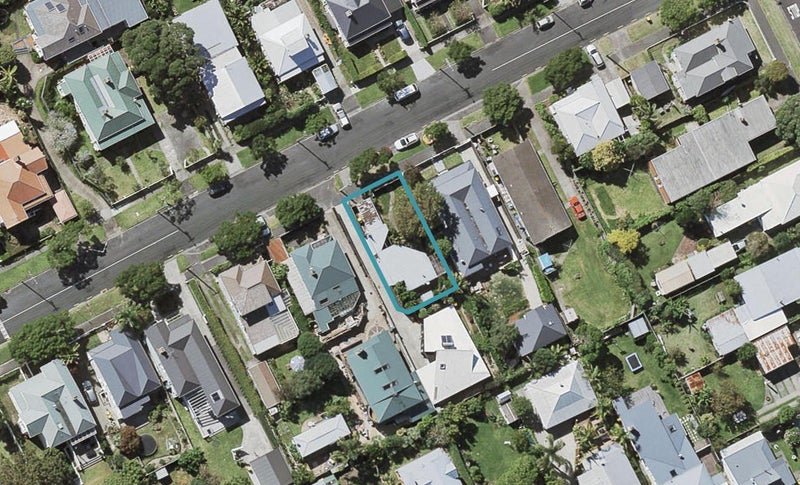 27 Mozeley Avenue, Devonport, Auckland - Carousel 1