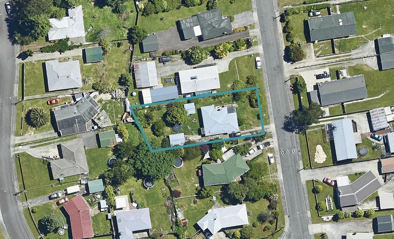 12 Mallard Drive, Selwyn Heights, Rotorua - Carousel 1