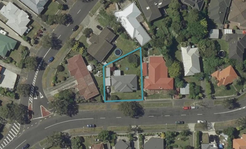 42 Franklin Avenue, Hokowhitu, Palmerston North - Carousel 1
