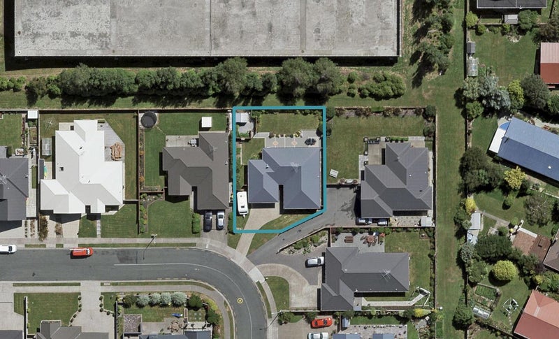 30 Hoffman Court, Waikiwi, Invercargill - Carousel 1