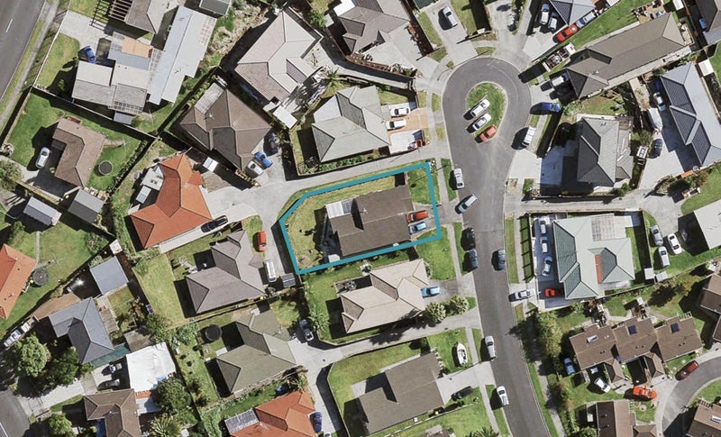 58 Robert Ross Place, Clendon Park, Auckland - Carousel 1