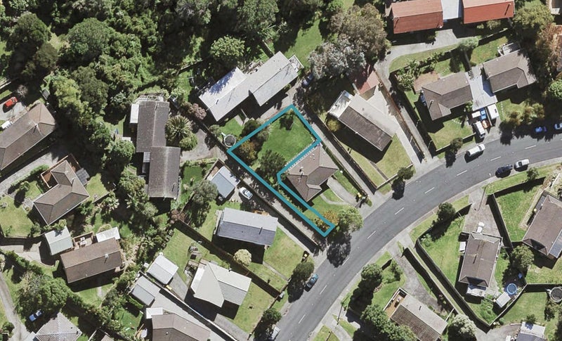 16A Spinella Drive, Bayview, Auckland - Carousel 1