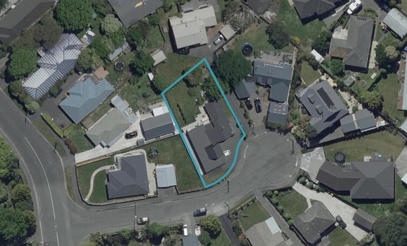 1 Bushby Place, Bryndwr, Christchurch - Carousel 1