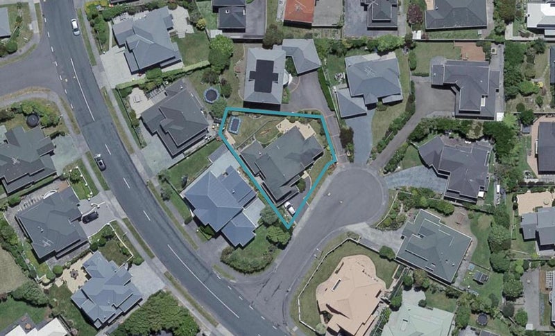 3 Gresford Place, Churton Park, Wellington - Carousel 1