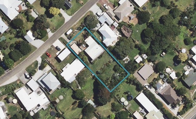 19 Douglas Street, Okitu, Gisborne - Carousel 1