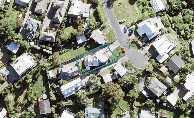 19 Joydon Place, Stanmore Bay, Whangaparaoa - Carousel 1