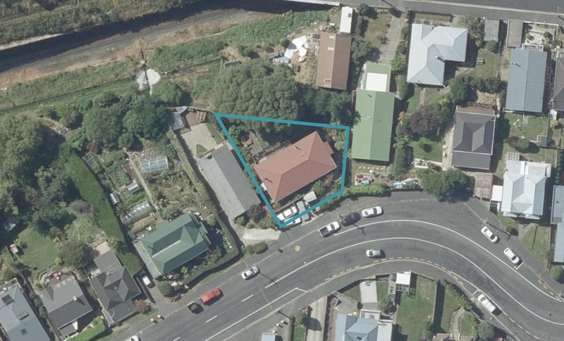 406 South Road, Caversham, Dunedin - Carousel 1