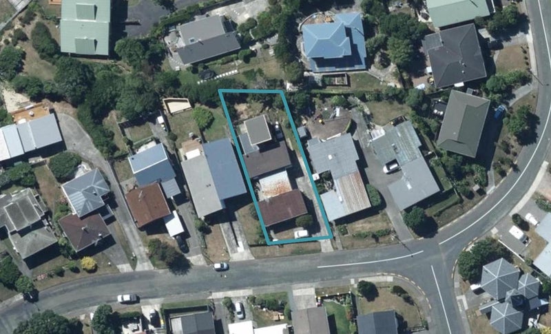 34A Pope Street, Camborne, Porirua - Carousel 1