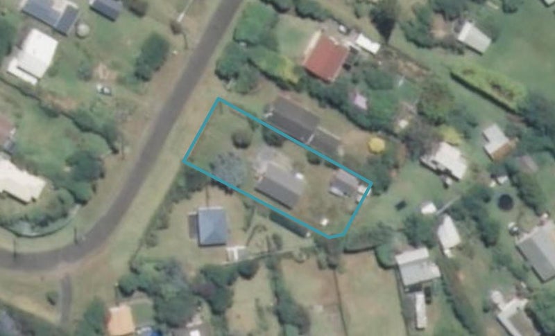 11 Arthur Street, Waikawa Beach, Levin - Carousel 1