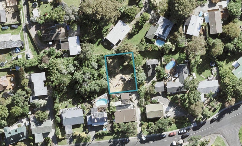141A Stredwick Drive, Torbay, Auckland - Carousel 1
