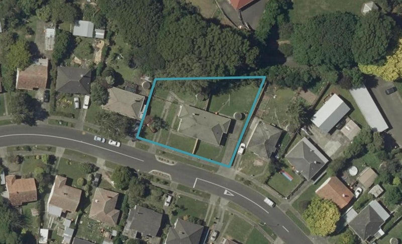 11 Moheke Avenue, Roslyn, Palmerston North - Carousel 1