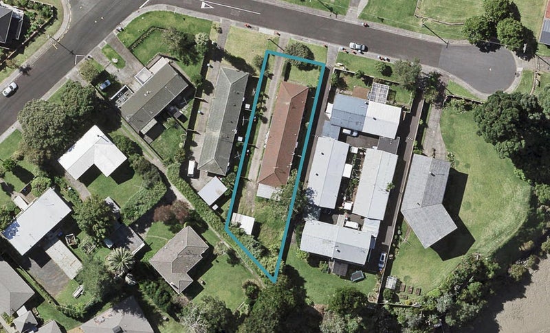 2/29 Allenby Road, Panmure, Auckland - Carousel 1