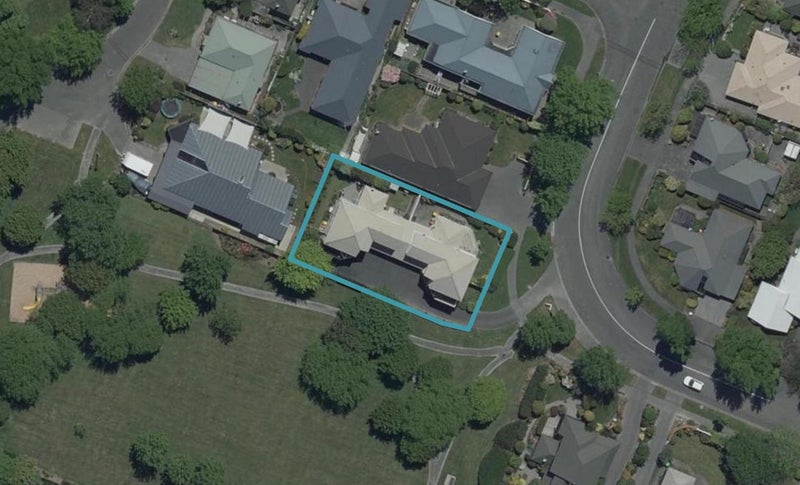 2/162 Hawthornden Road, Avonhead, Christchurch - Carousel 1
