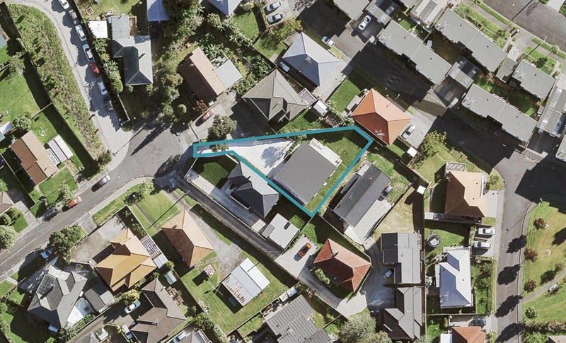8 Welsh Street, Wesley, Auckland - Carousel 1