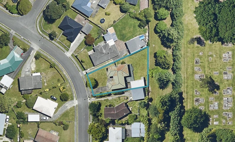 26 Clouston Crescent, Fenton Park, Rotorua - Carousel 1