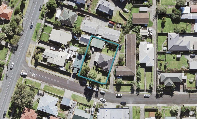 2 Tane Street, New Lynn, Auckland - Carousel 1