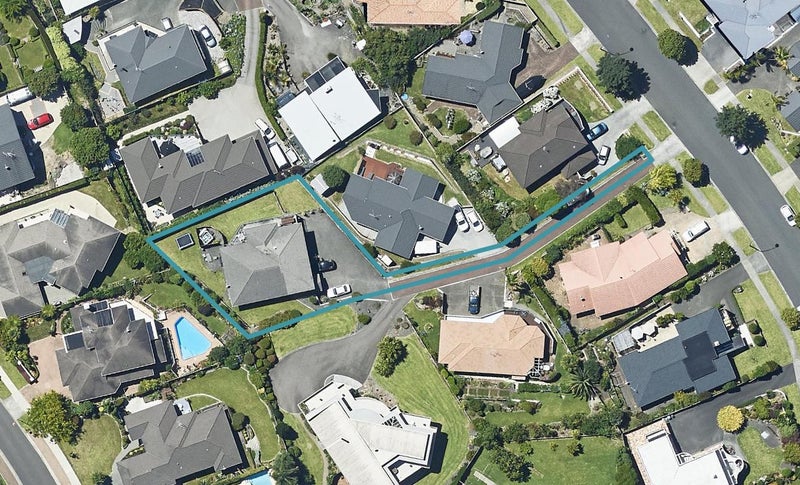 31 Sterling Gate Drive, Bethlehem, Tauranga - Carousel 1