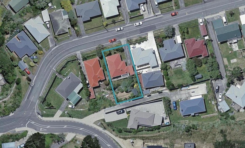 6 Kenmore Street, Newlands, Wellington - Carousel 1