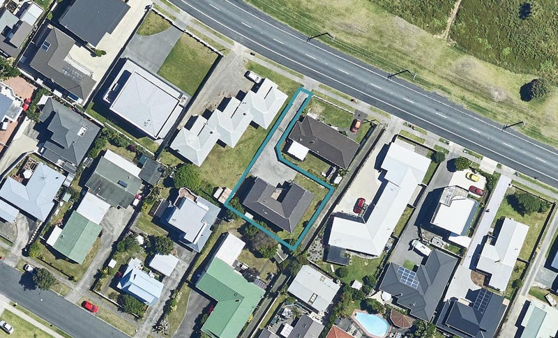 584B Papamoa Beach Road, Papamoa Beach, Papamoa - Carousel 1