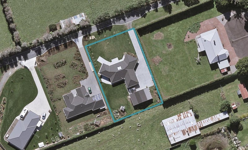 188A Smart Road, Hillsborough, New Plymouth - Carousel 1