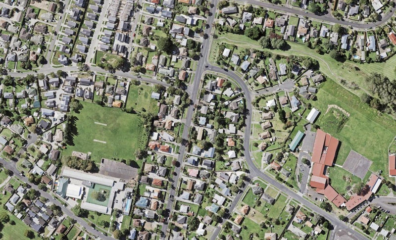 26 Line Road, Glen Innes, Auckland - Carousel 1
