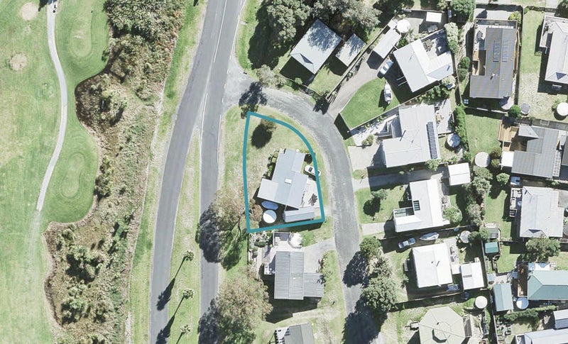 9 Pioneer Crescent, Warkworth - Carousel 1