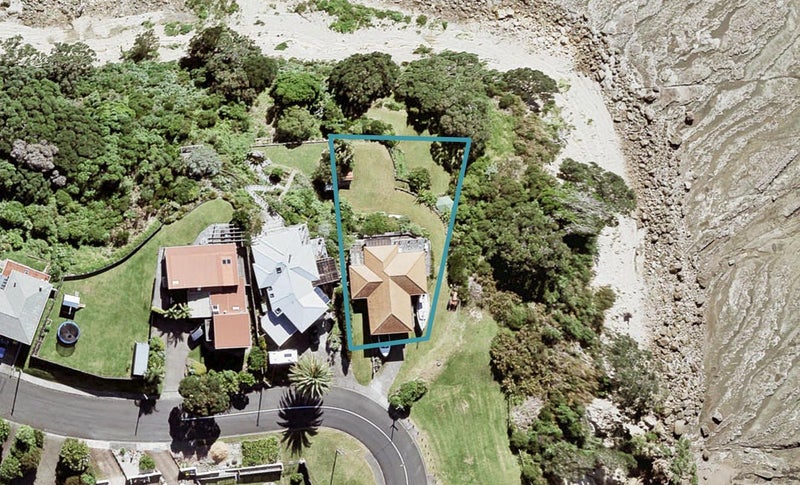 96 Ardern Avenue, Stanmore Bay, Whangaparaoa - Carousel 1