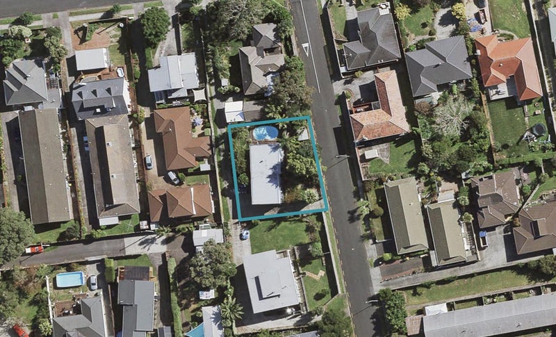 58 Scenic Drive, Hillpark, Auckland - Carousel 1