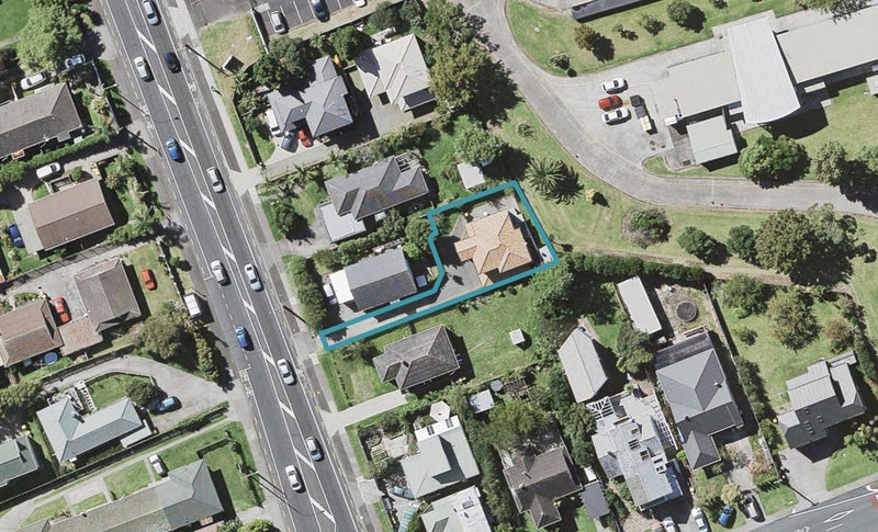 182A Lake Road, Belmont, Auckland - Carousel 1