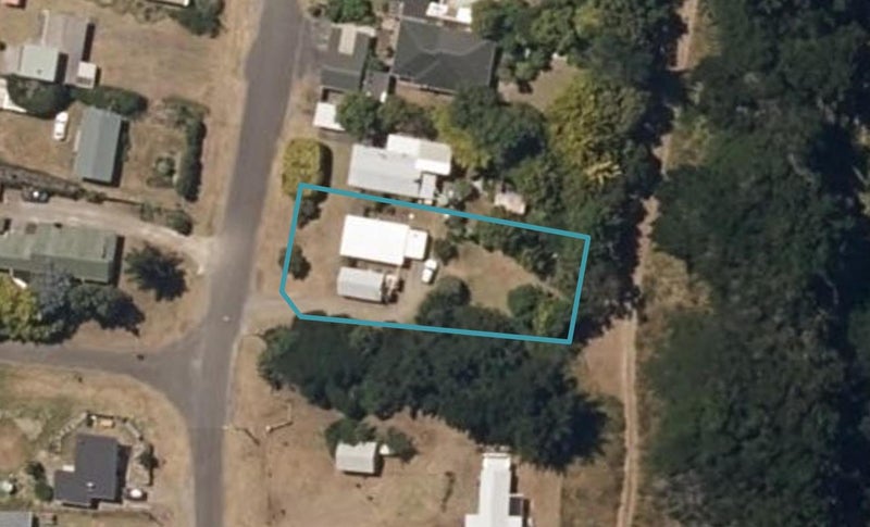 162 Kahukura Avenue, Waitarere Beach, Levin - Carousel 1