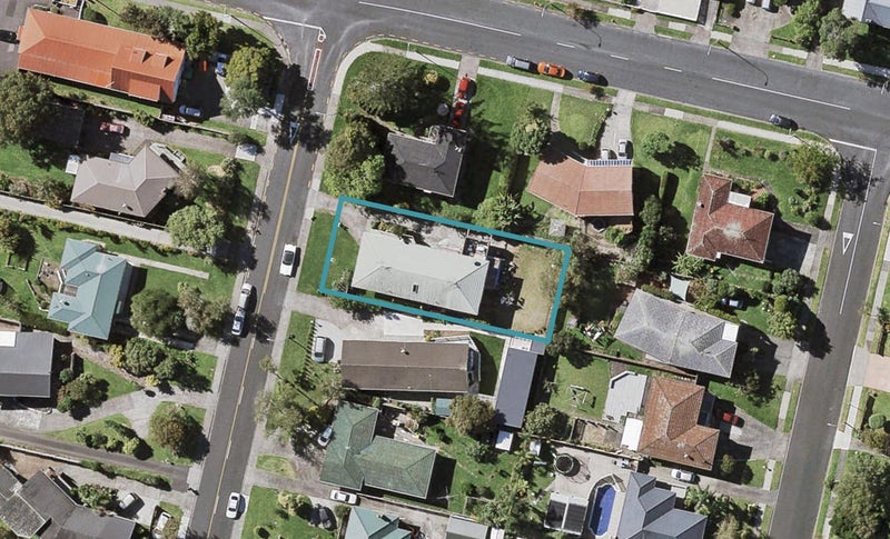 1/16 Udys Road, Pakuranga, Auckland - Carousel 1