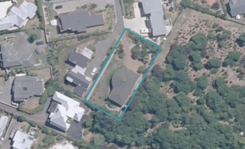 10 Botanical Heights Drive, Waipahihi, Taupo - Carousel 1