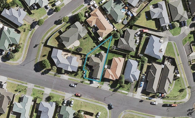 40 Waimahia Avenue, Weymouth, Auckland - Carousel 1
