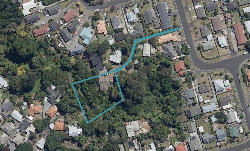 23C Howden Road, Fairfield, Hamilton - Carousel 1