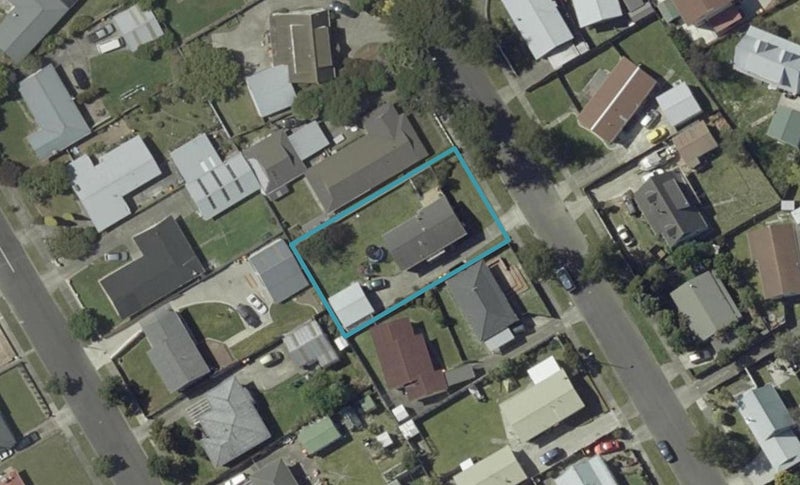 40 Suzanne Grove, Kelvin Grove, Palmerston North - Carousel 1