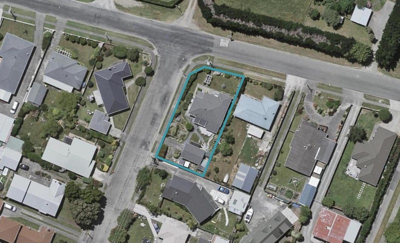 11 Waitohu Valley Road, Otaki - Carousel 1