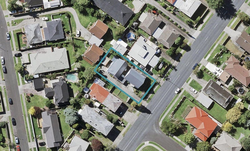 1/64 Stanniland Street, Sunnyhills, Auckland - Carousel 1