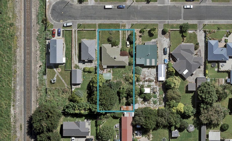 73 Weka Street, Waikiwi, Invercargill - Carousel 1