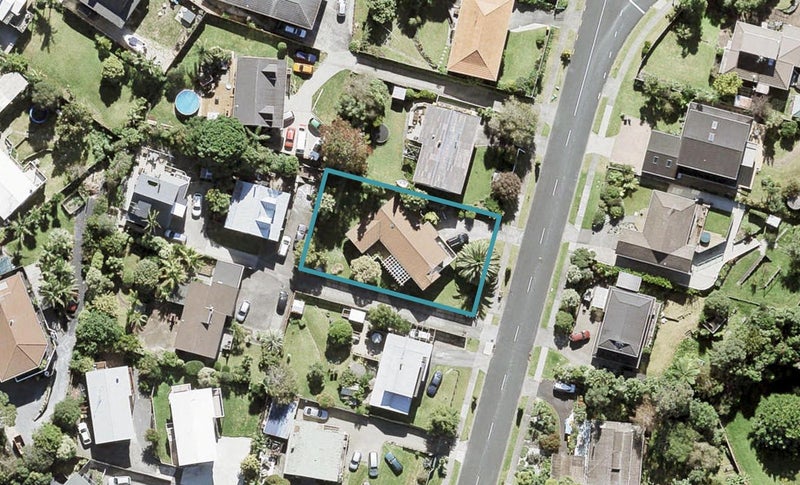 25 Polkinghorne Drive, Manly, Whangaparaoa - Carousel 1