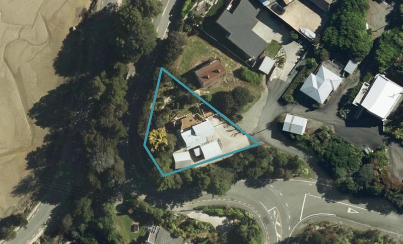 1 Rowling Road, Kaiteriteri - Carousel 1
