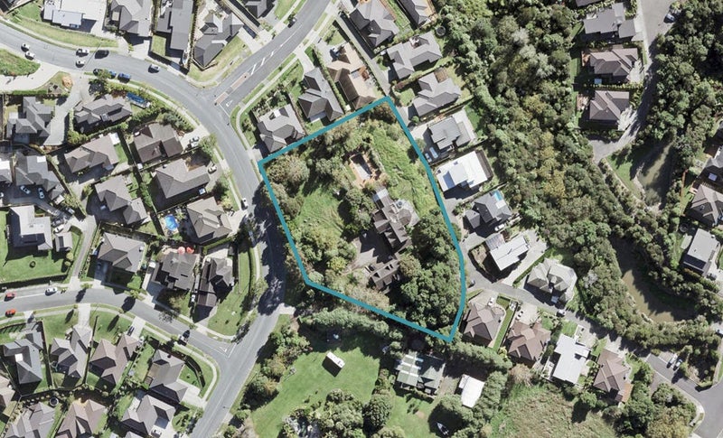 64 Fairview Avenue, Fairview Heights, Auckland - Carousel 1