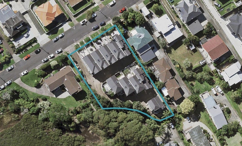 10/38 Bracken Avenue, Takapuna, Auckland - Carousel 1